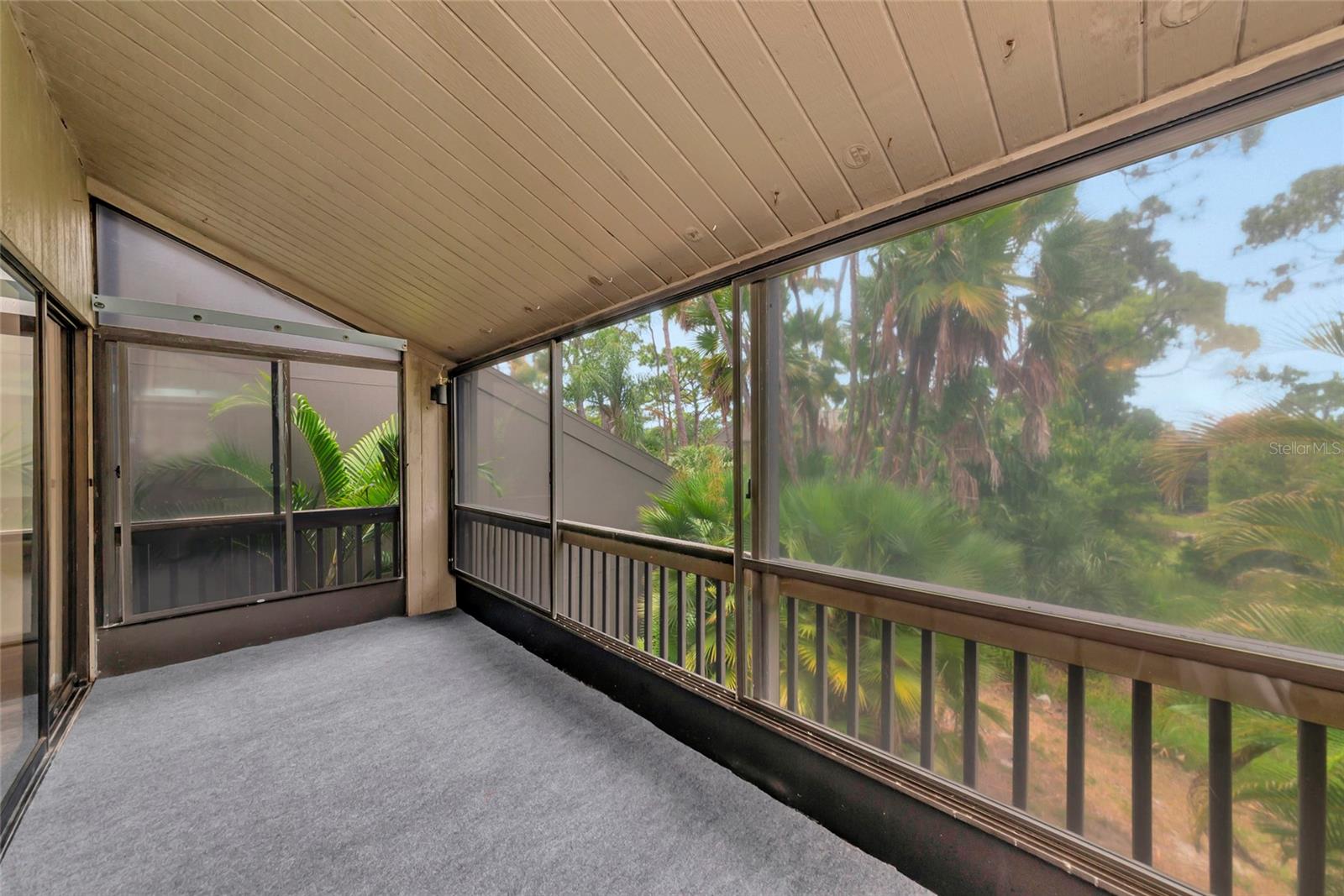 PINE RUN II - Residential