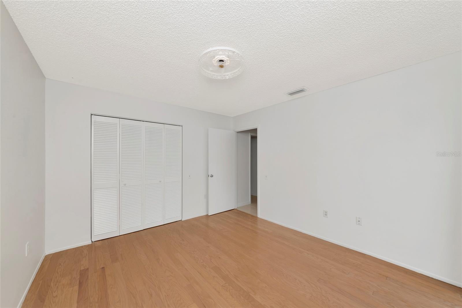 PINE RUN II - Residential