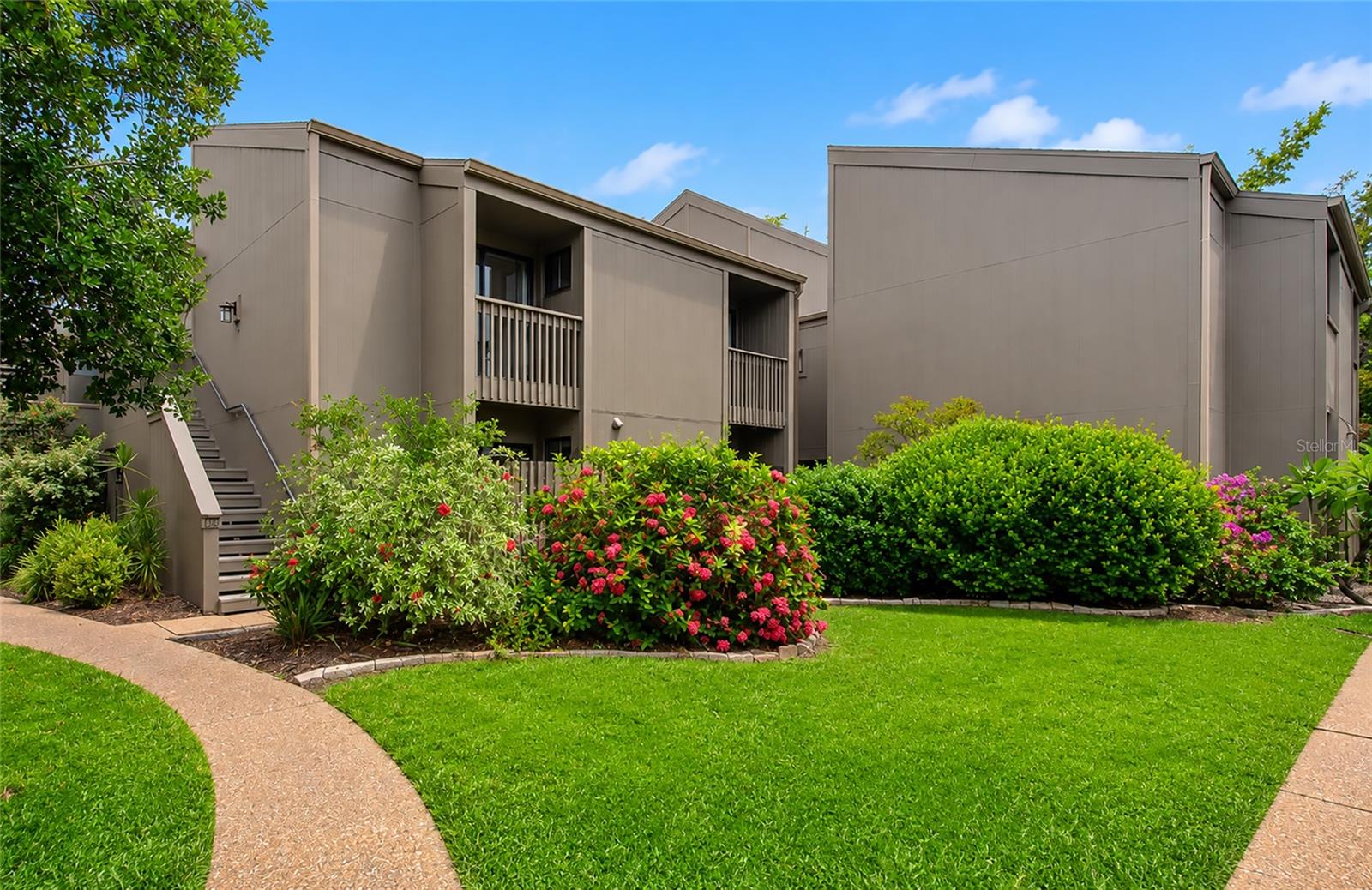 PINE RUN II - Residential
