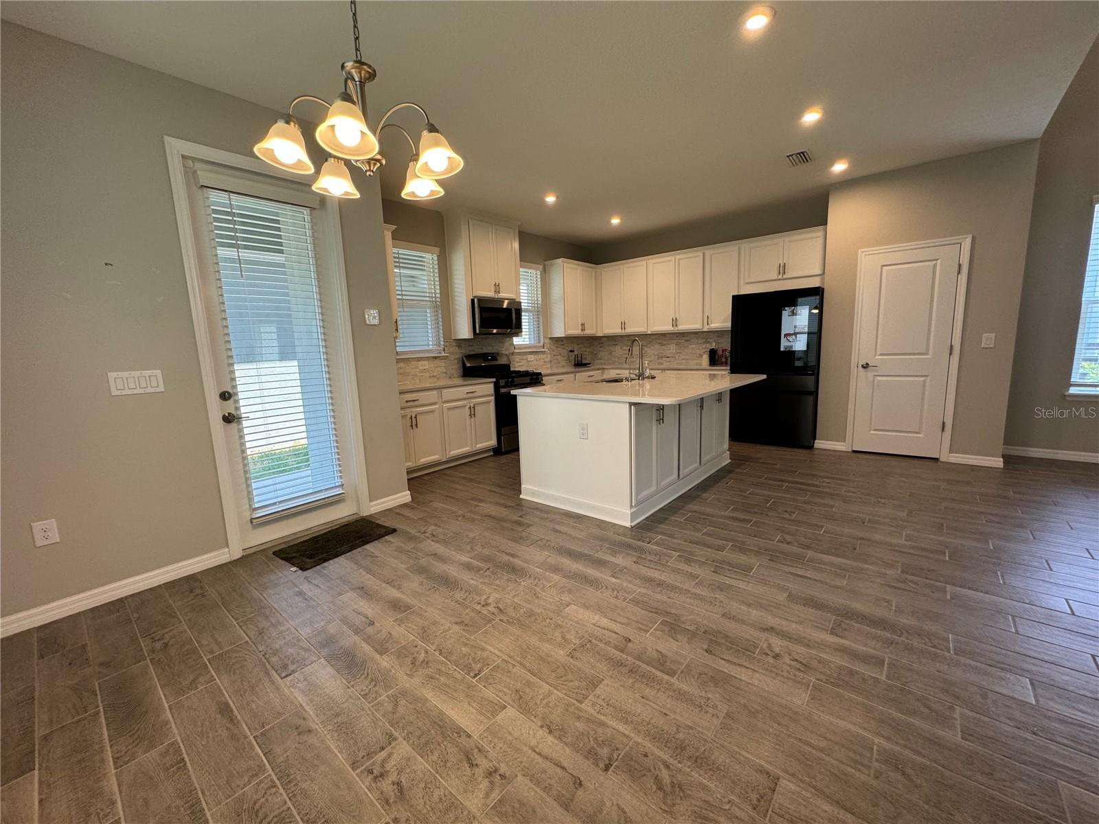 RIVER LNDG PH 1A1-1A2 - Residential Lease