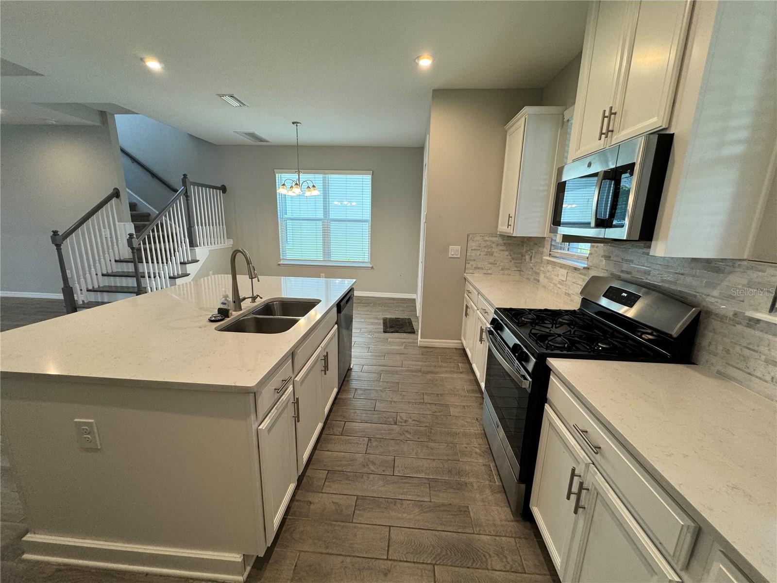 RIVER LNDG PH 1A1-1A2 - Residential Lease