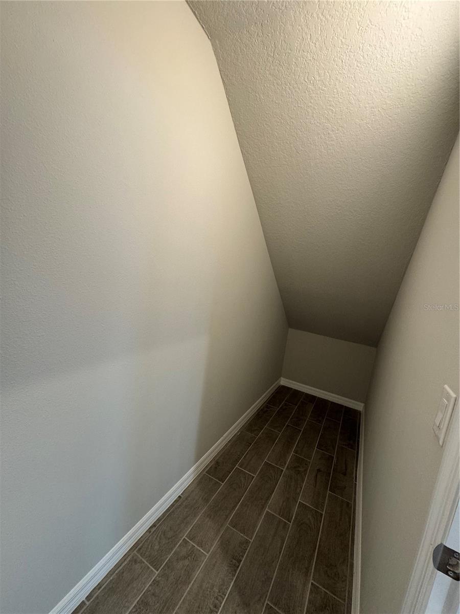 RIVER LNDG PH 1A1-1A2 - Residential Lease