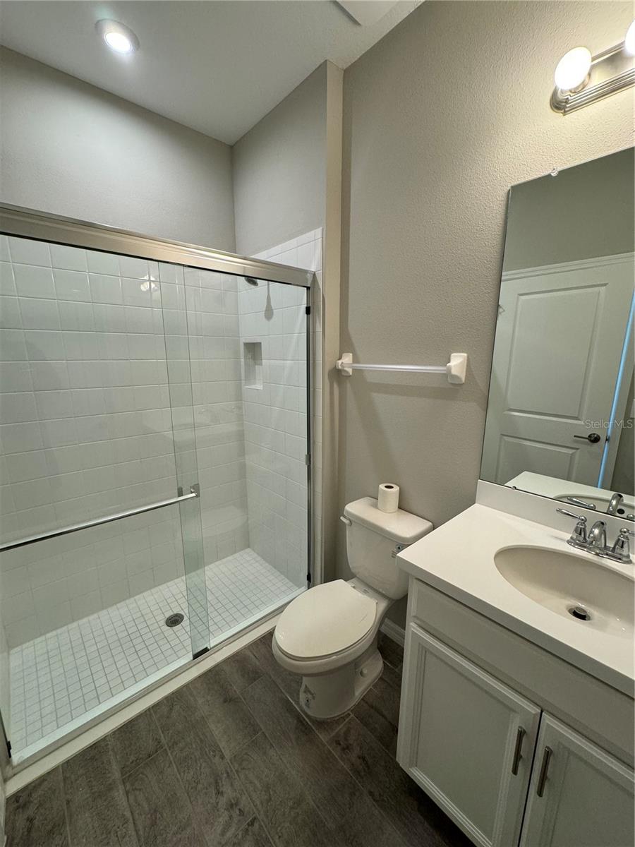 RIVER LNDG PH 1A1-1A2 - Residential Lease