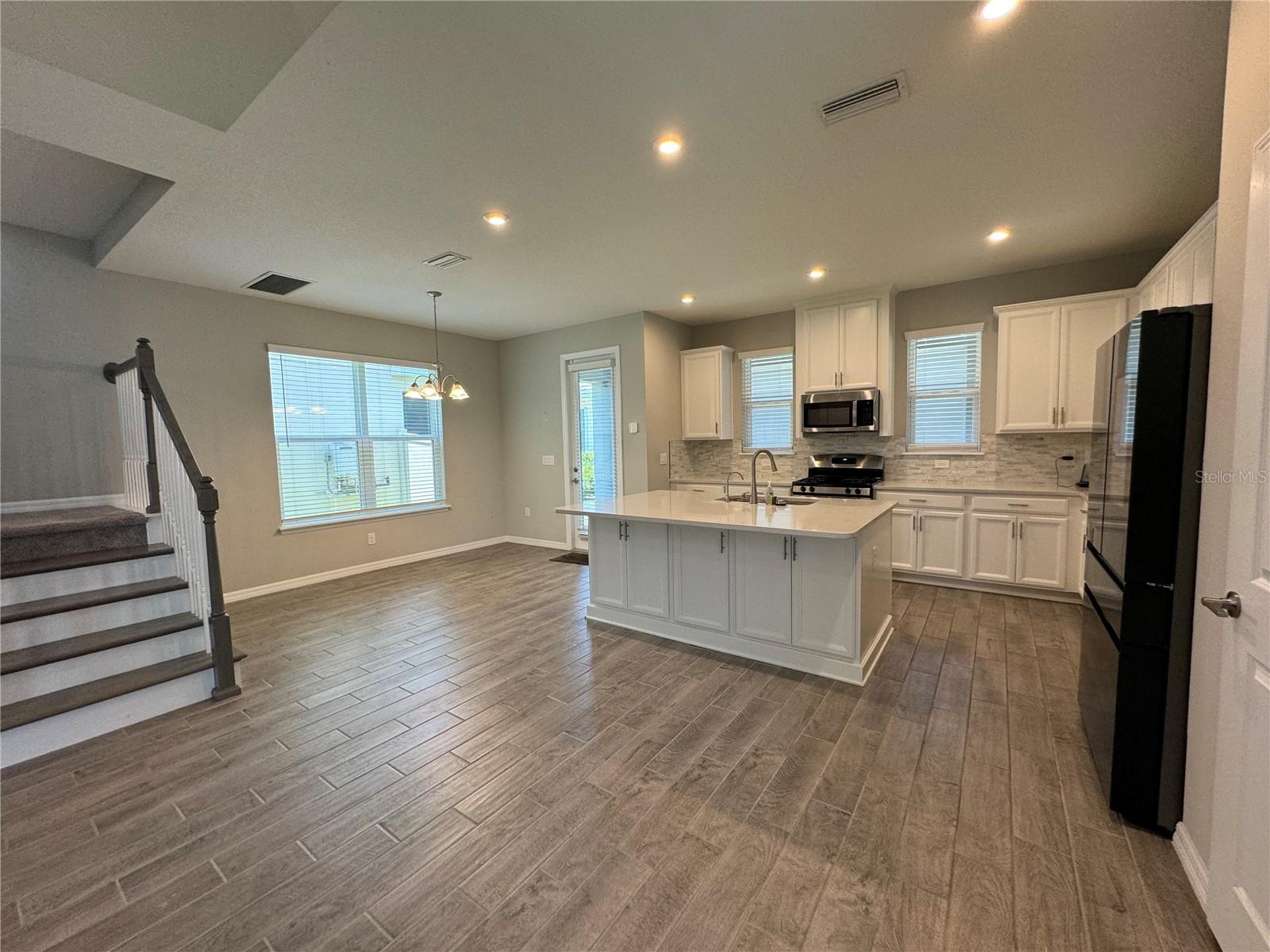 RIVER LNDG PH 1A1-1A2 - Residential Lease