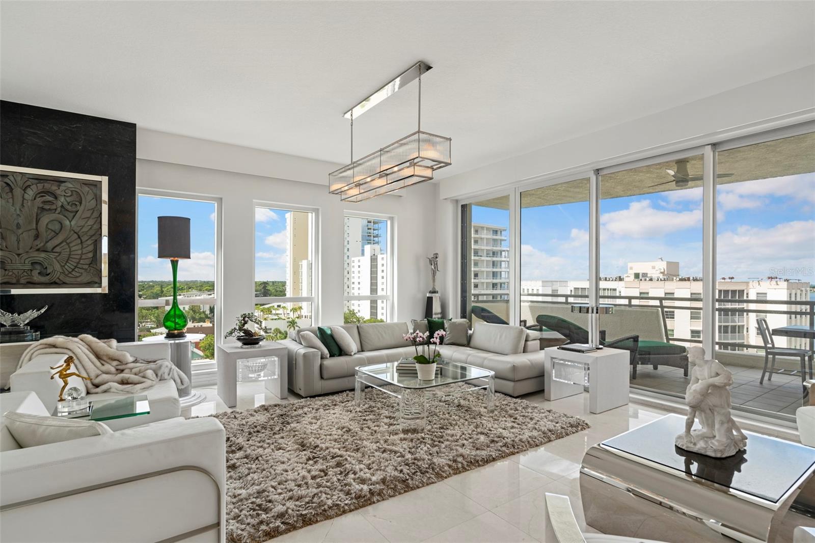THE SAVOY ON PALM - Residential