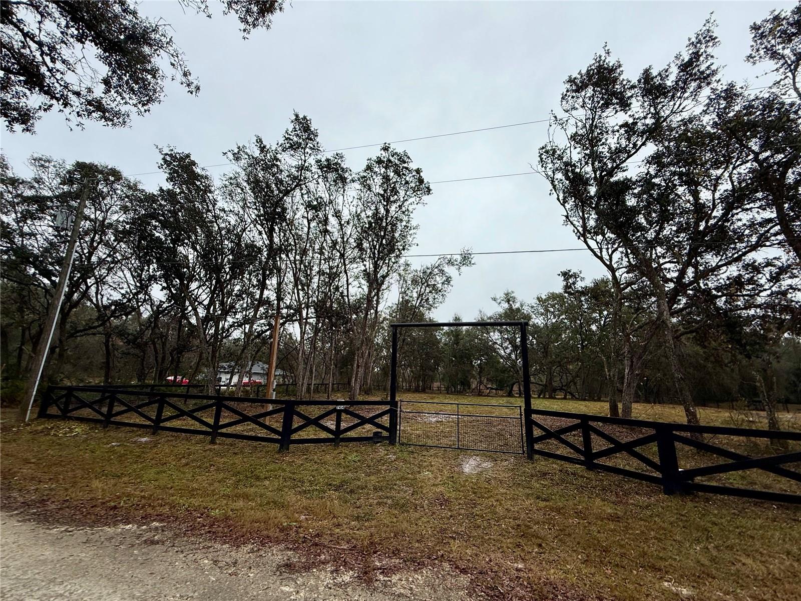 RIDGE MANOR ESTATE - Land