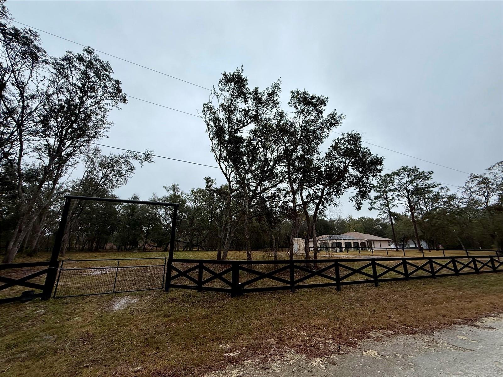 RIDGE MANOR ESTATE - Land