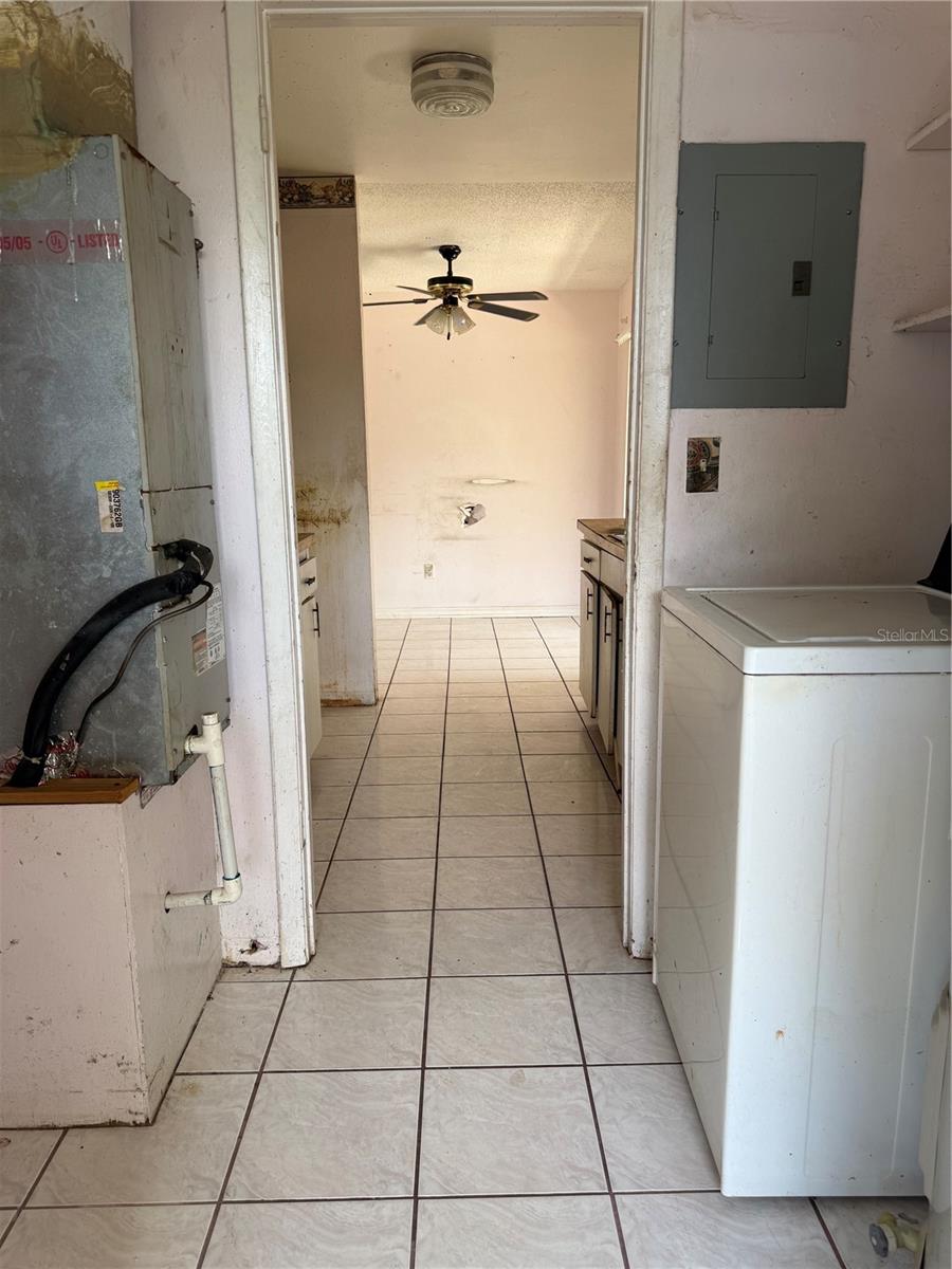 DELTONA LAKES UNIT 32 - Residential