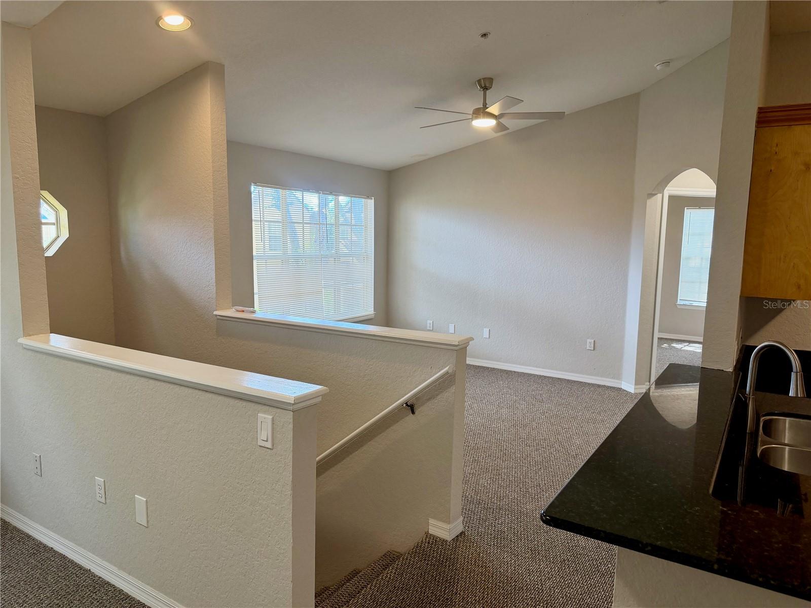 CRESCENT PLACE AT LAKE LOTUS CONDO - Residential Lease