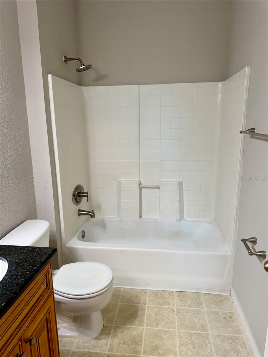 CRESCENT PLACE AT LAKE LOTUS CONDO - Residential Lease