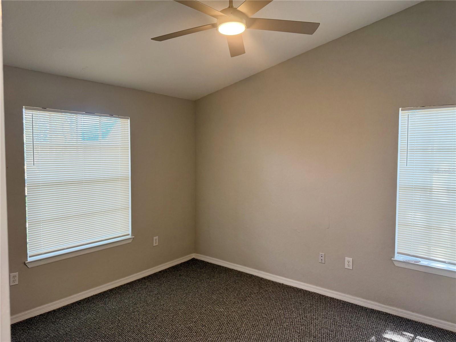 CRESCENT PLACE AT LAKE LOTUS CONDO - Residential Lease