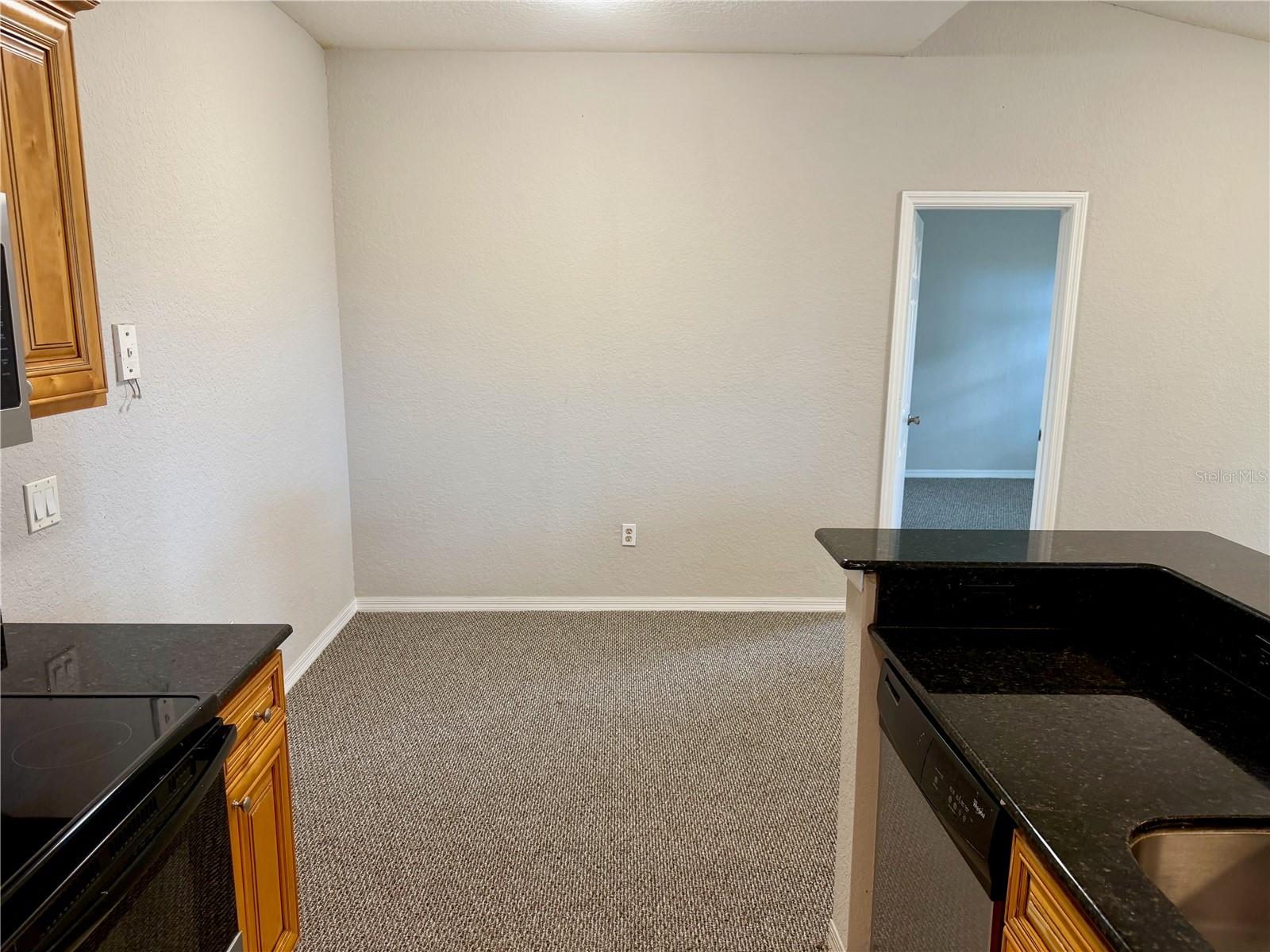 CRESCENT PLACE AT LAKE LOTUS CONDO - Residential Lease
