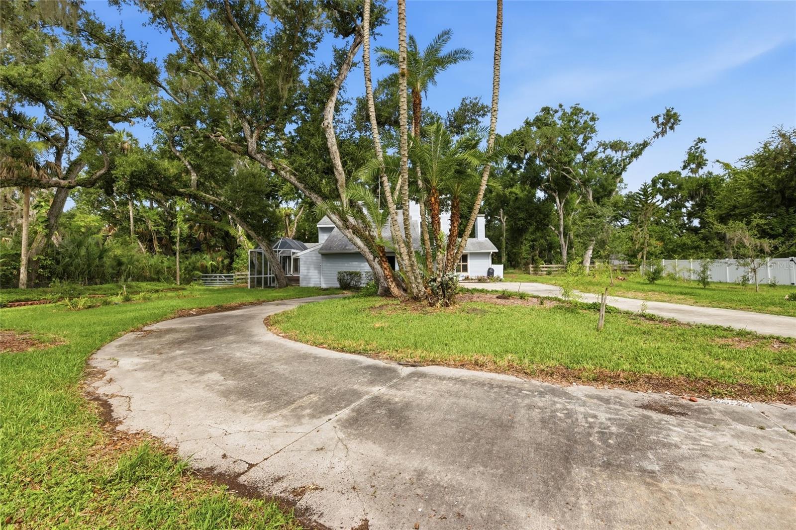 BRADEN OAKS - Residential