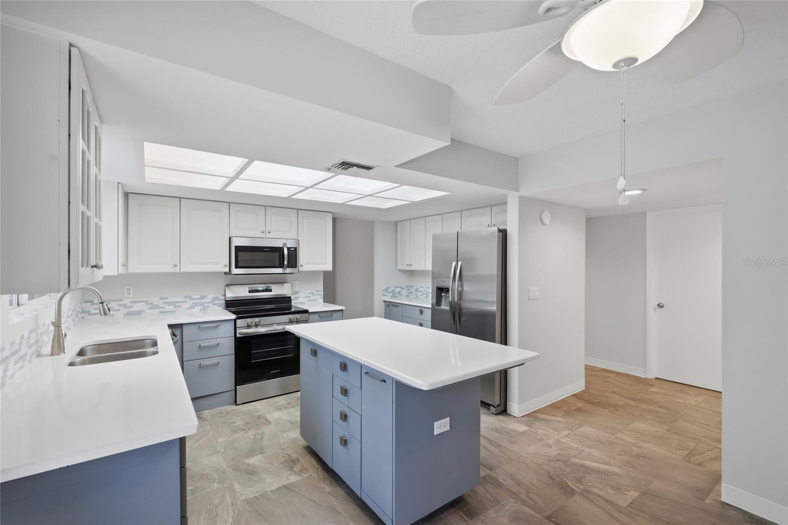 BRADEN OAKS - Residential
