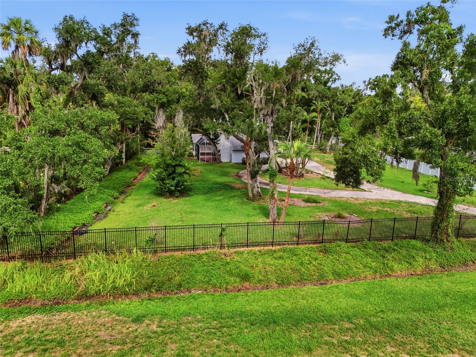 BRADEN OAKS - Residential