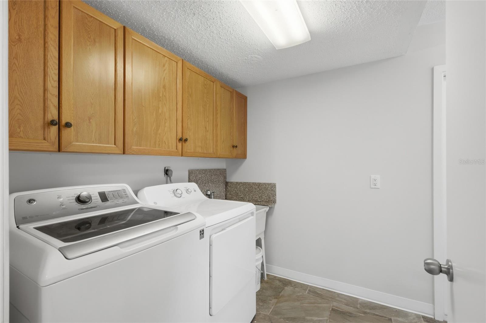 BRADEN OAKS - Residential