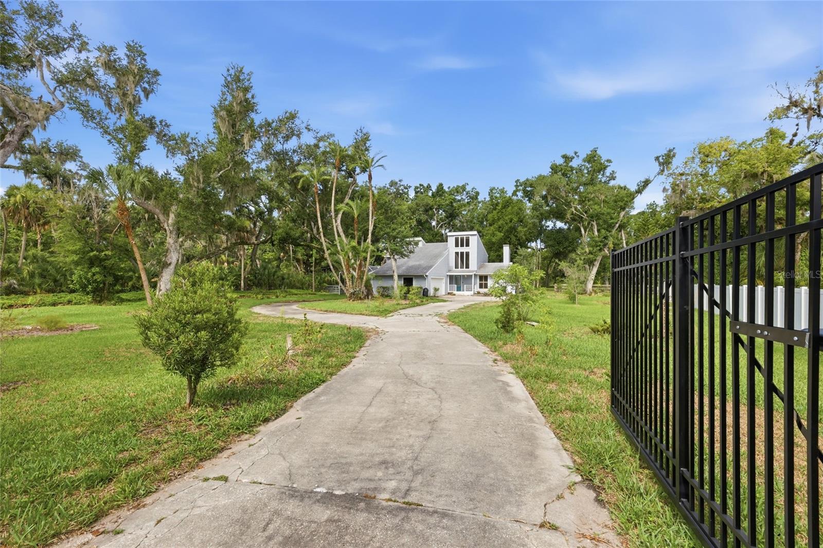 BRADEN OAKS - Residential