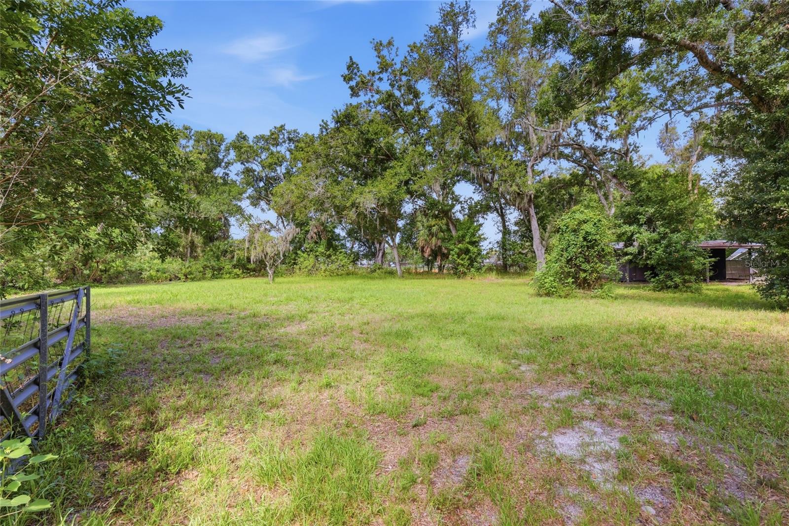 BRADEN OAKS - Residential