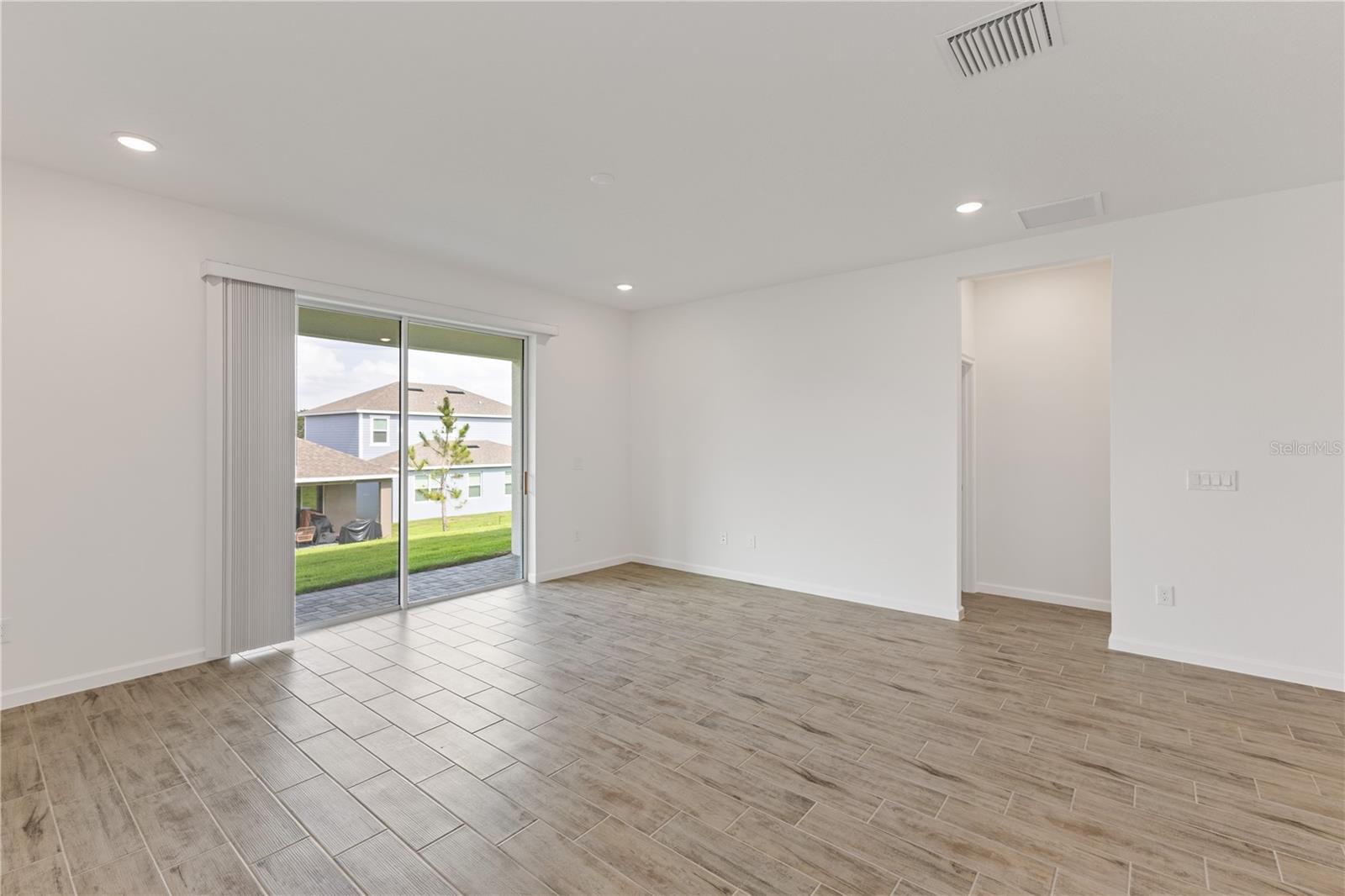 SUMMERBROOKE PH 4 - Residential