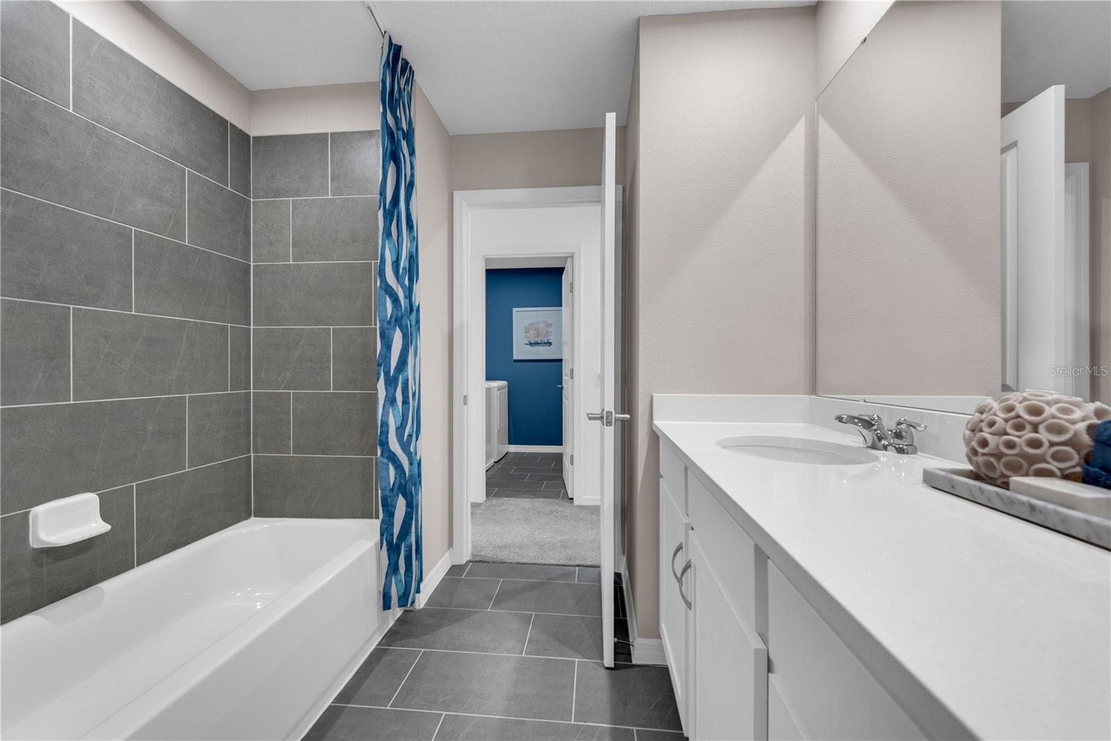 RESERVE AT COUNTRY CLUB LAKES ESTATES - Residential