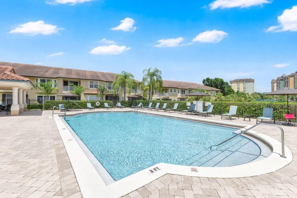 VIZCAYA HEIGHTS CONDO 07 - Residential