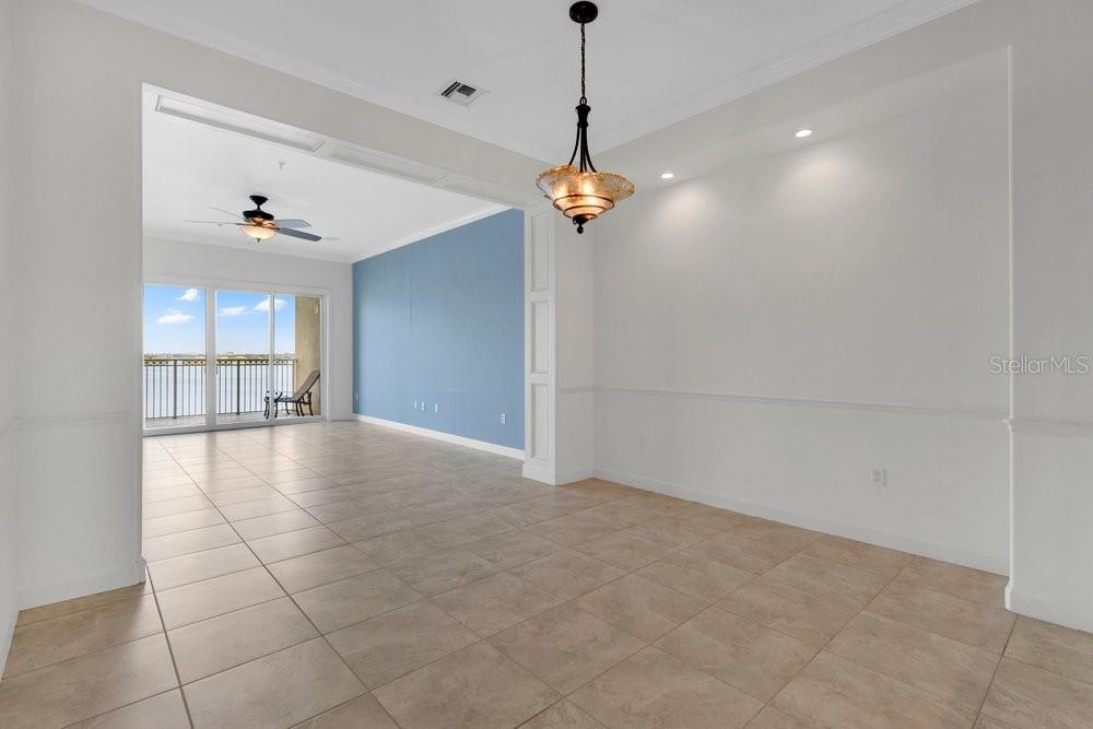 VIZCAYA HEIGHTS CONDO 07 - Residential