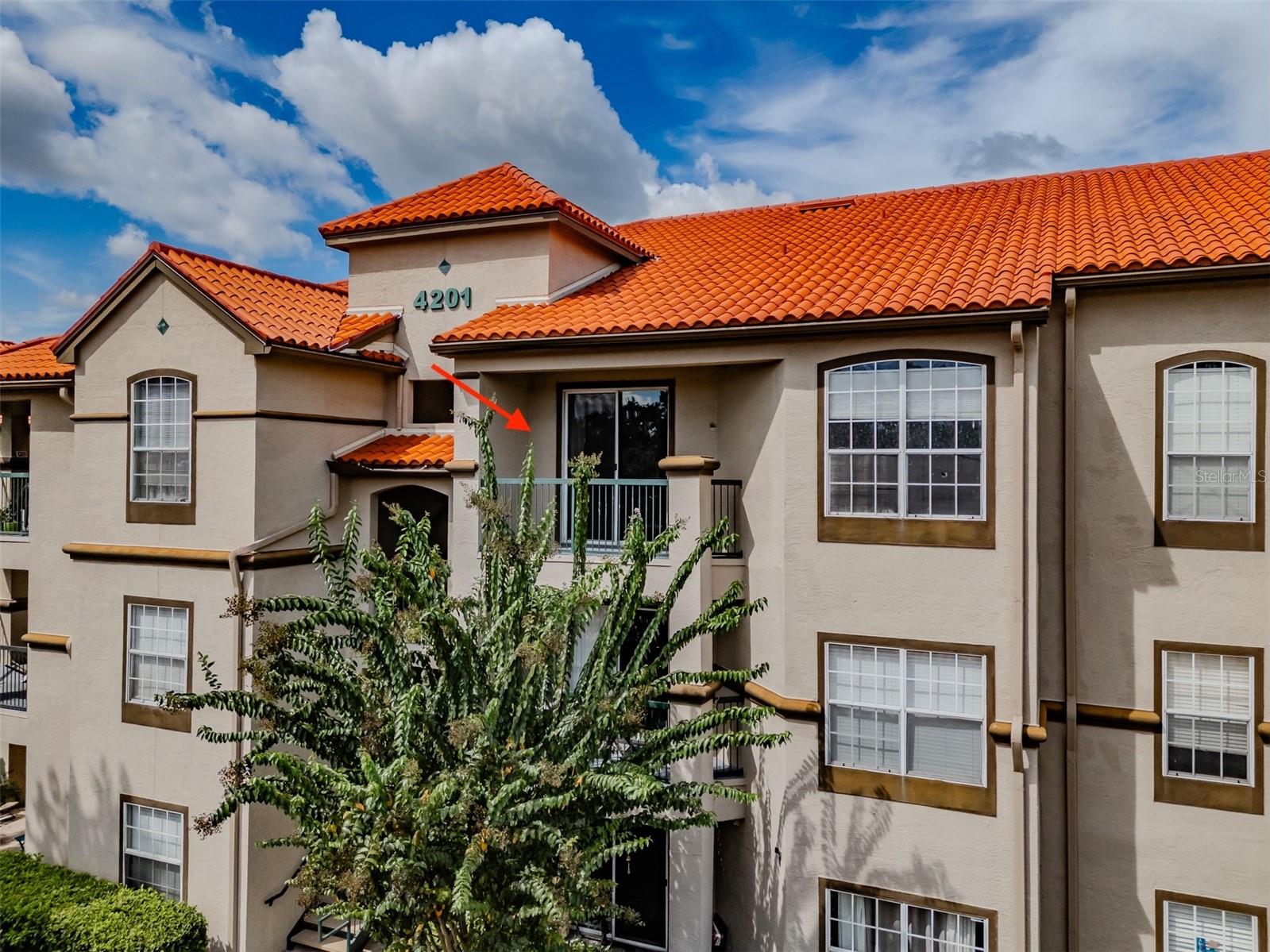 LAKEVIEW AT CALUSA TRACE - Residential