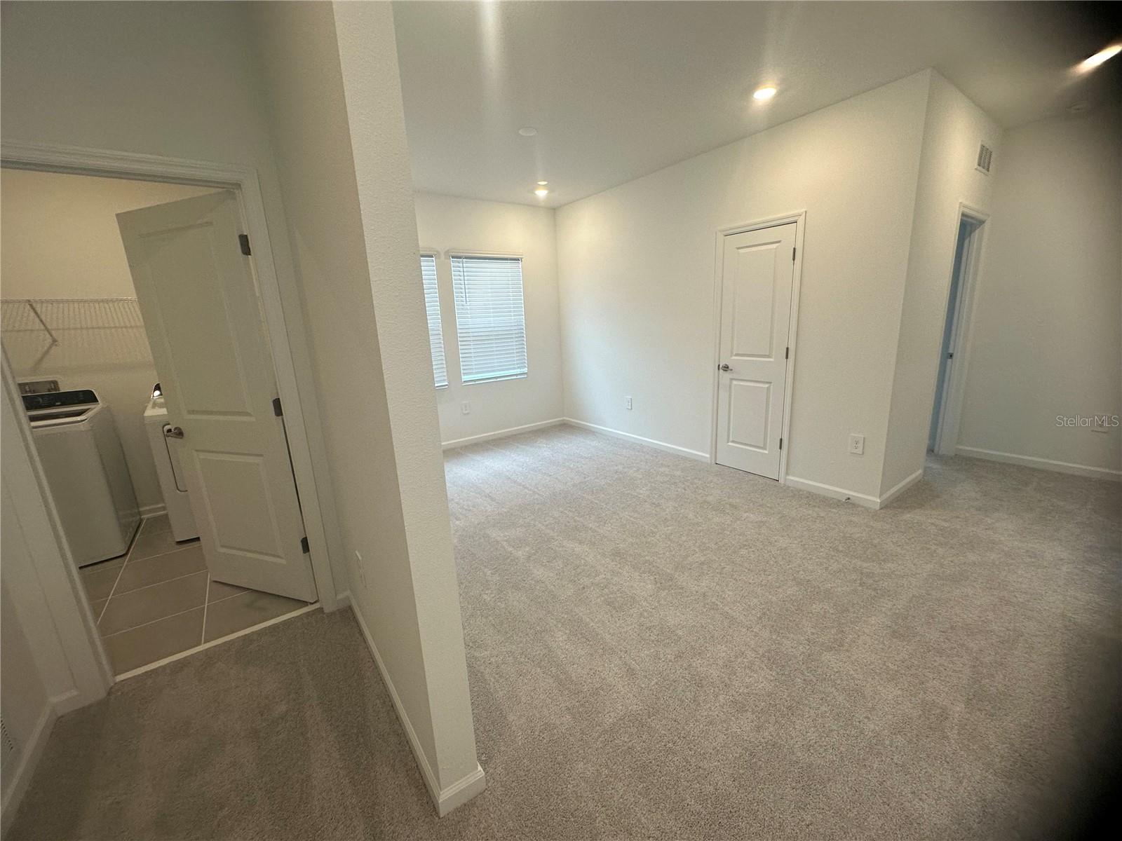 BRIDGEWALK - Residential Lease