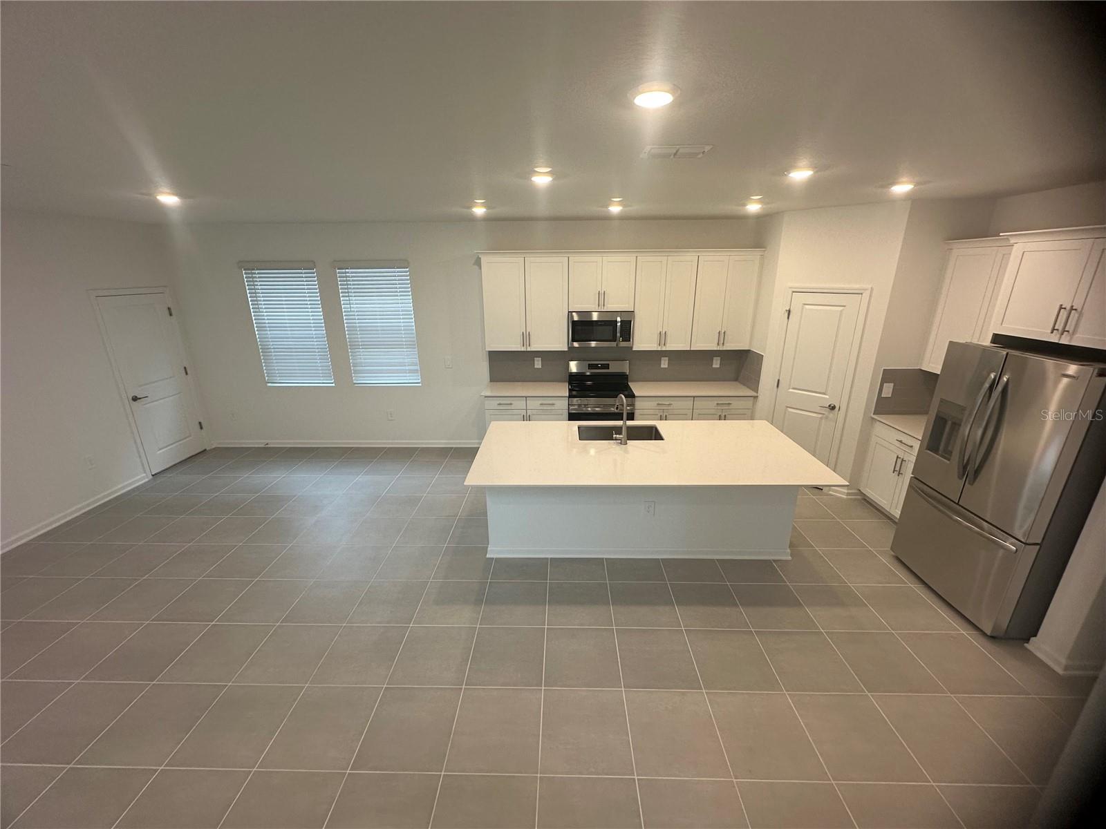 BRIDGEWALK - Residential Lease
