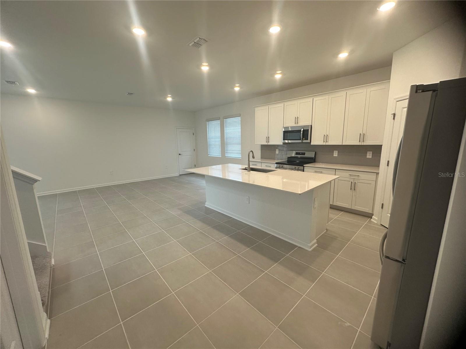 BRIDGEWALK - Residential Lease