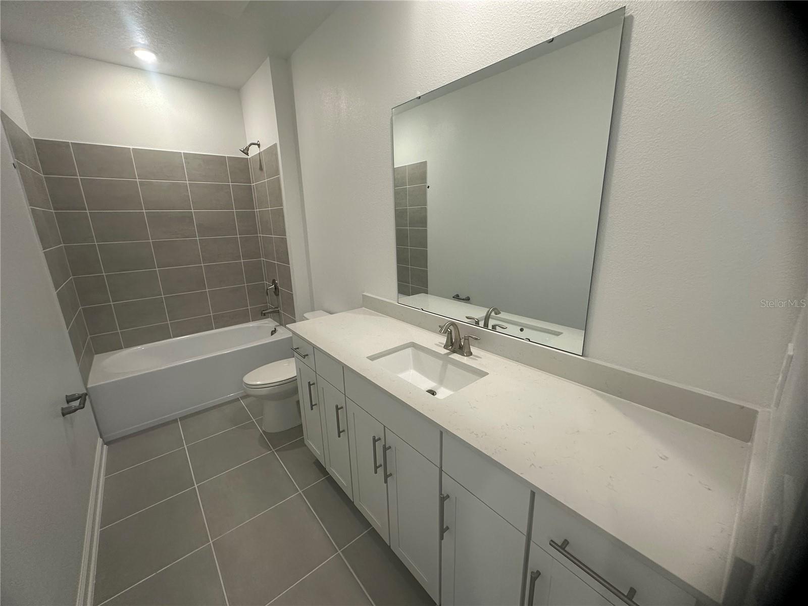 BRIDGEWALK - Residential Lease
