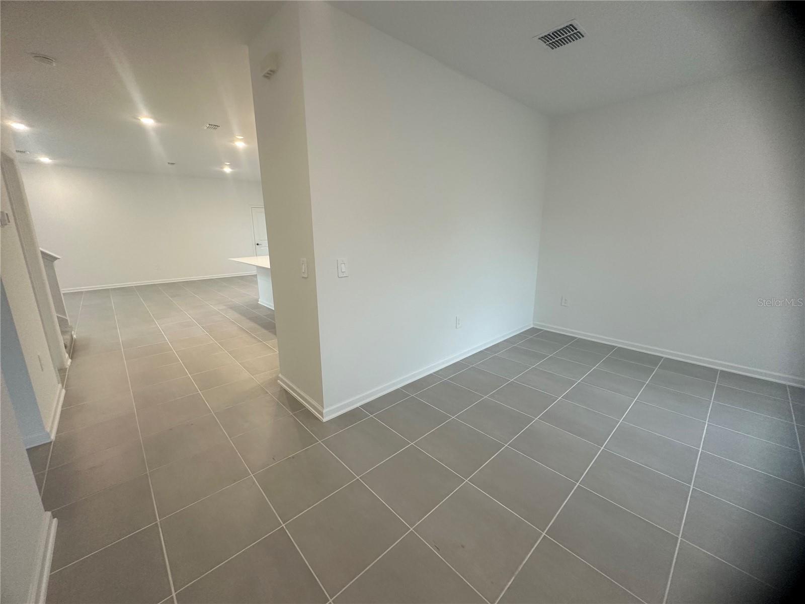 BRIDGEWALK - Residential Lease