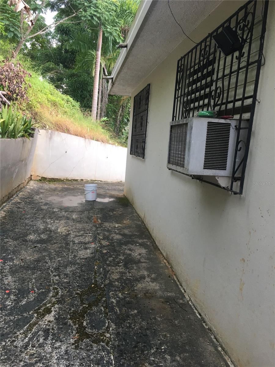 BARRIO QUEMADO - Residential