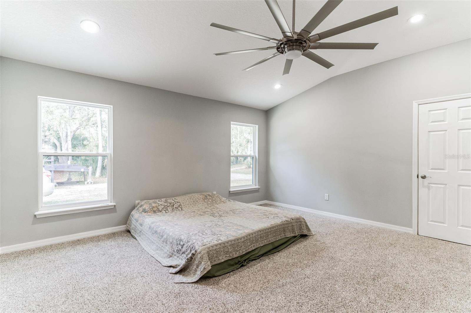 SEMINOLE FARMS - Residential