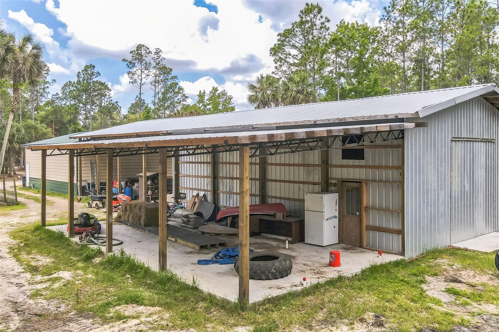 SEMINOLE FARMS - Residential