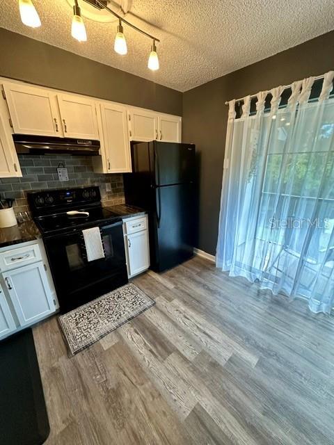 SUNNYBROOK CONDO 03 - Residential