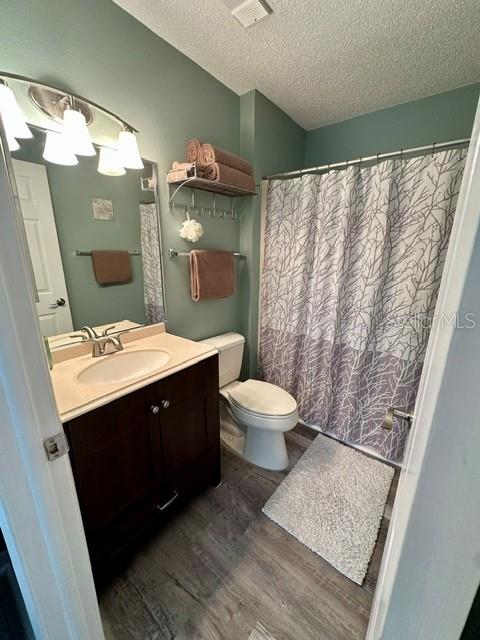 SUNNYBROOK CONDO 03 - Residential