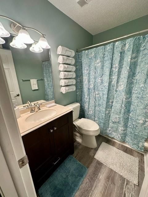 SUNNYBROOK CONDO 03 - Residential