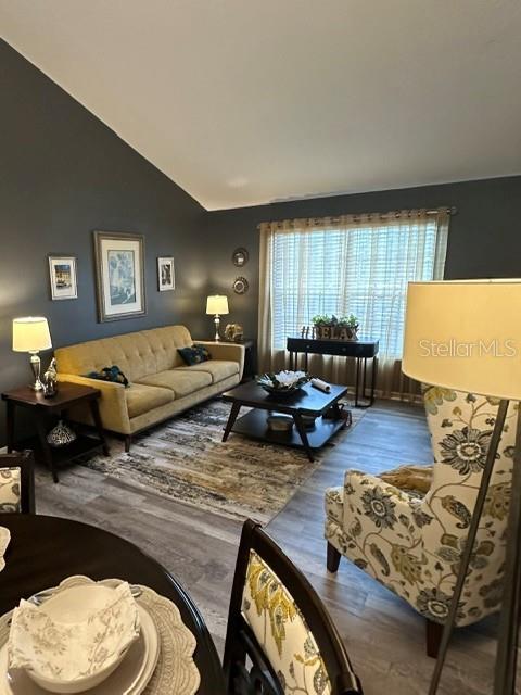 SUNNYBROOK CONDO 03 - Residential