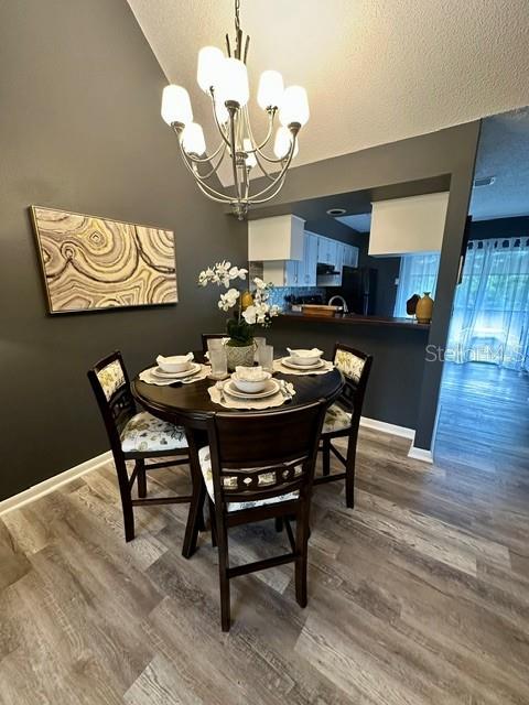SUNNYBROOK CONDO 03 - Residential