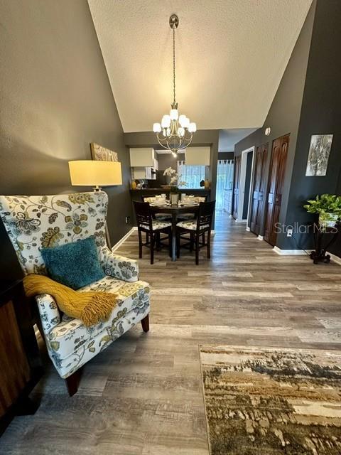 SUNNYBROOK CONDO 03 - Residential