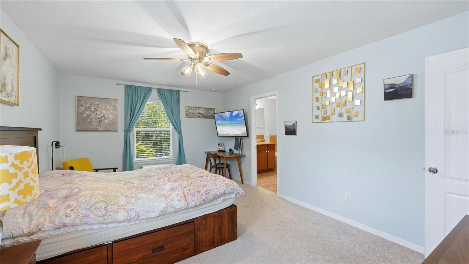 OAK VISTAS - Residential