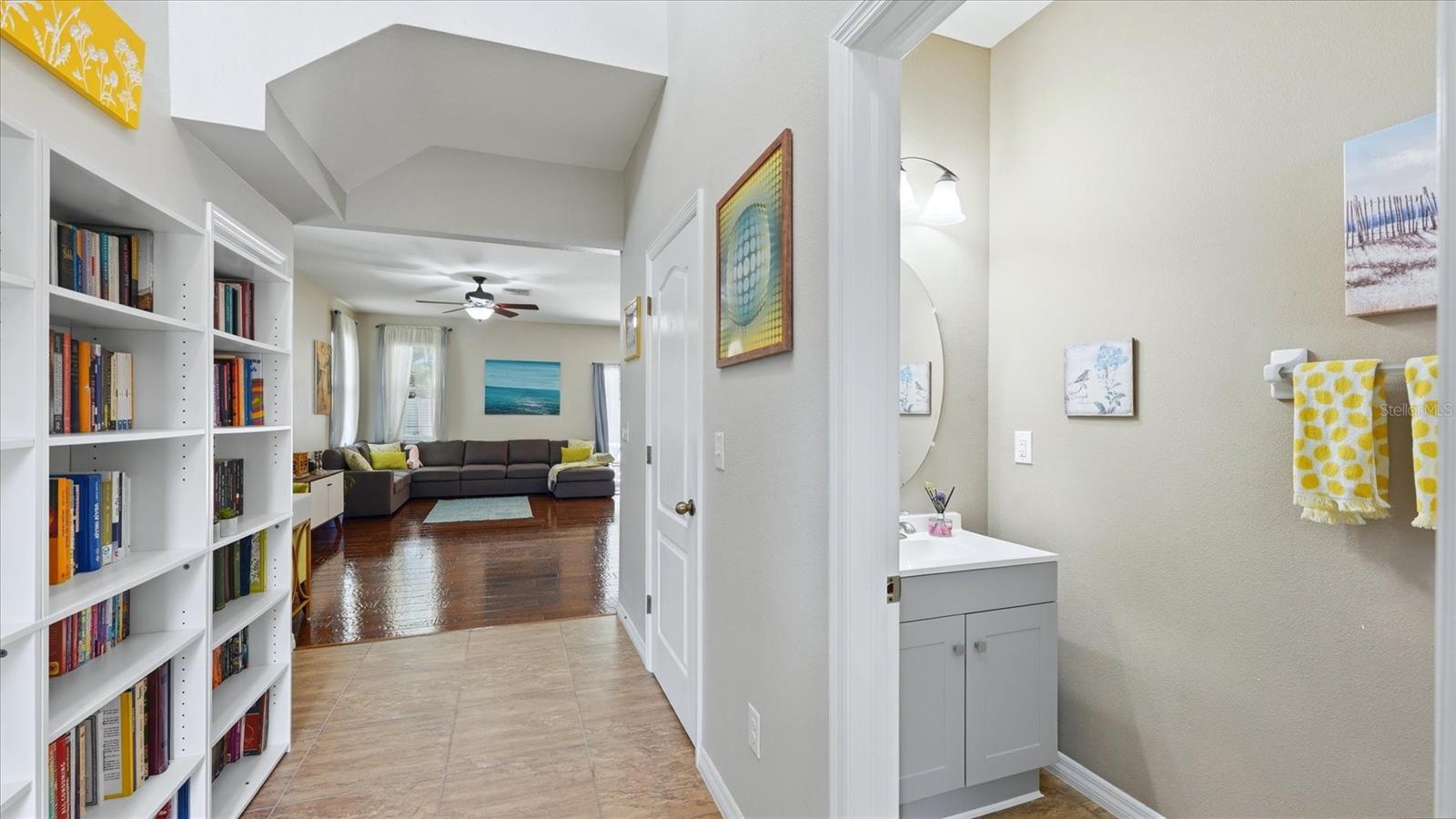 OAK VISTAS - Residential