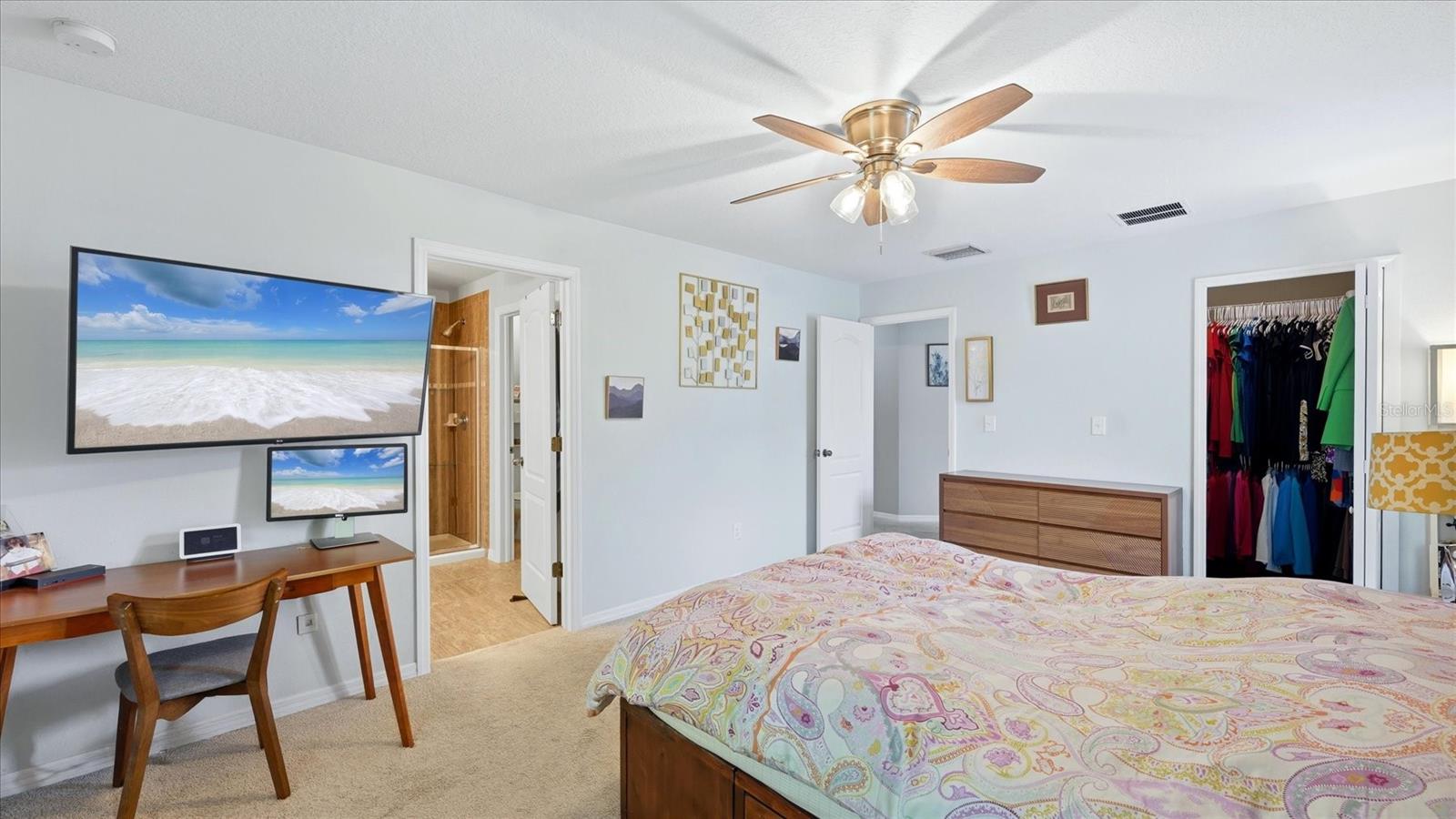 OAK VISTAS - Residential
