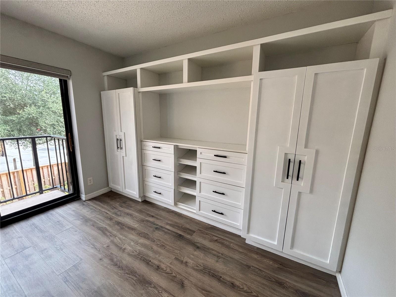 MIDDLEBROOK PINES PH 04 - Residential