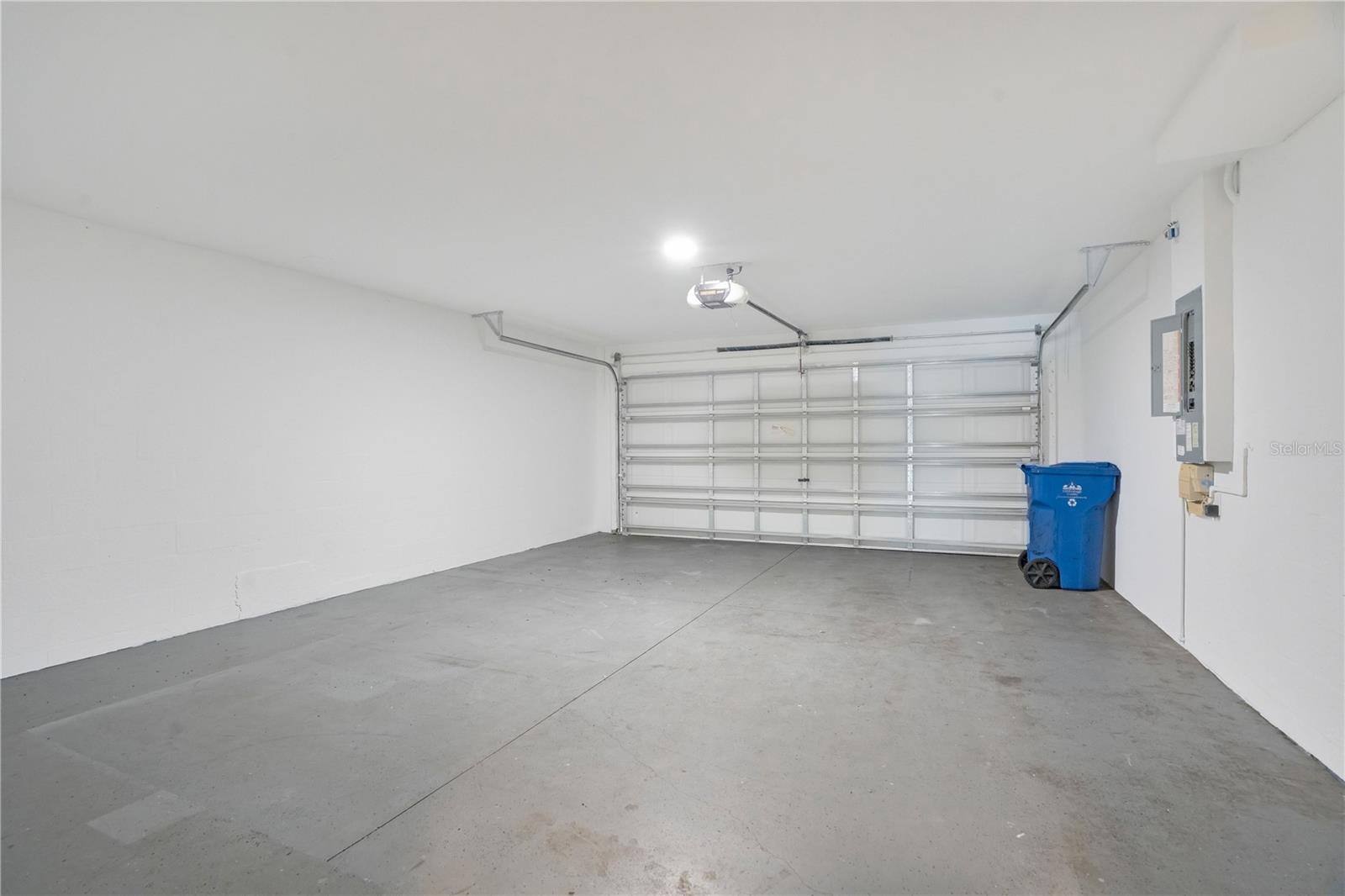 SOUTH BAY LAKES UNIT 2 - Residential