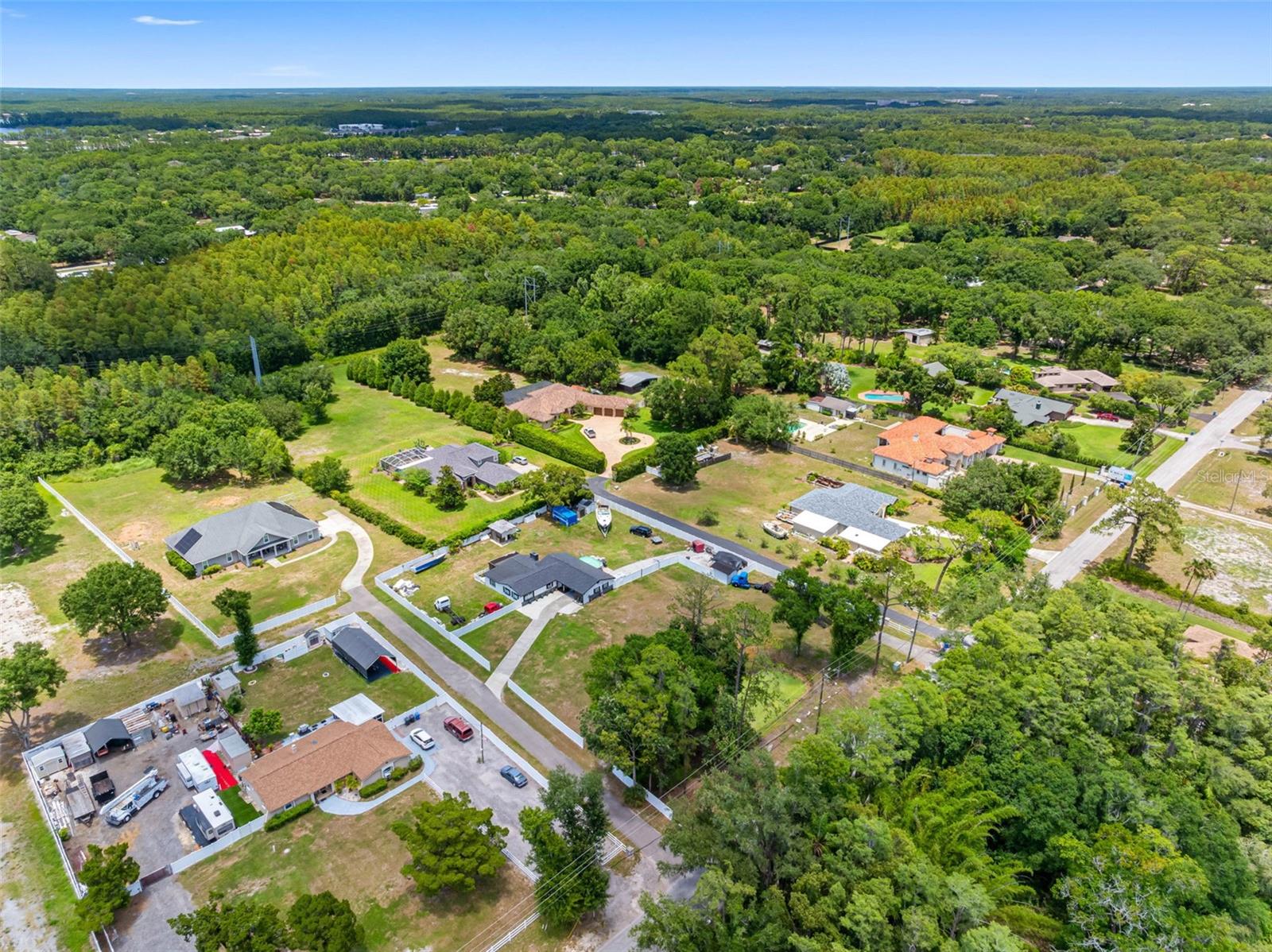 LECLARE ESTATES - Residential