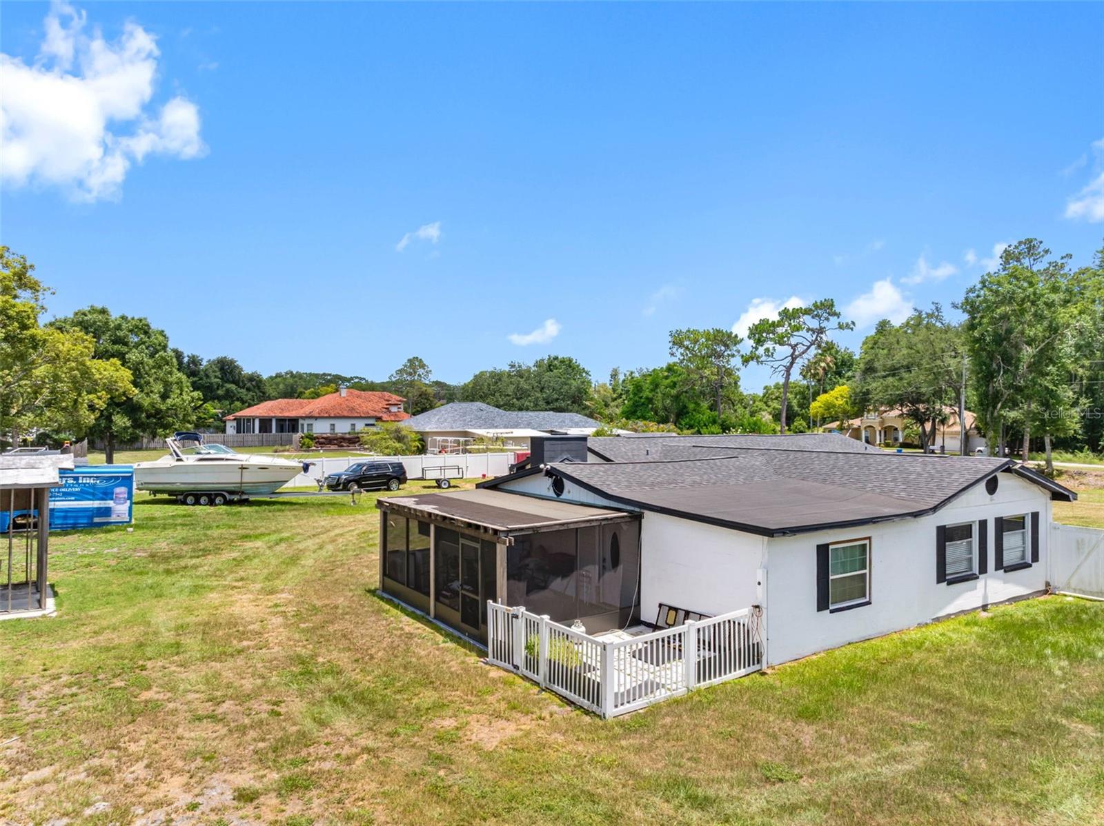 LECLARE ESTATES - Residential
