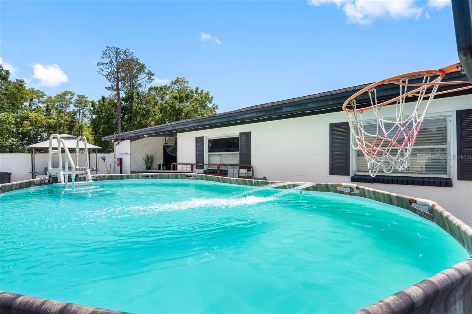 LECLARE ESTATES - Residential