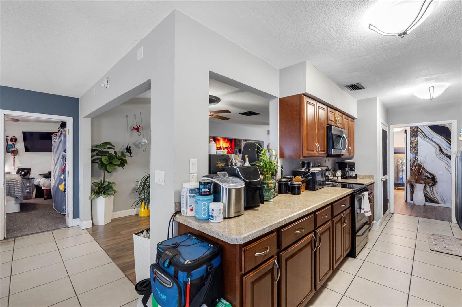 LECLARE ESTATES - Residential